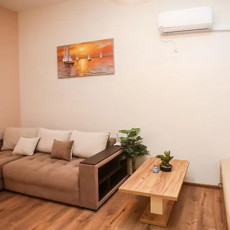 Complex Nestinarka Apartament Țarevo