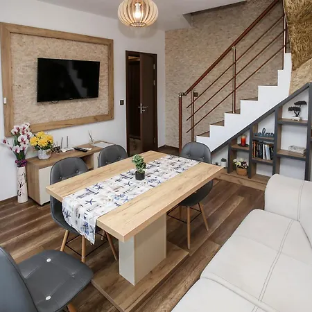 Complex Nestinarka Apartament *