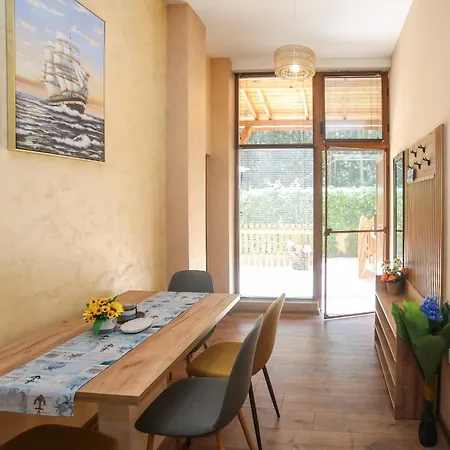 Apartament Complex Nestinarka Țarevo