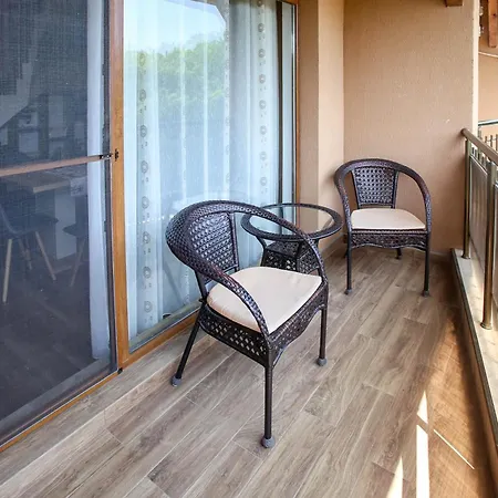 Complex Nestinarka Apartament