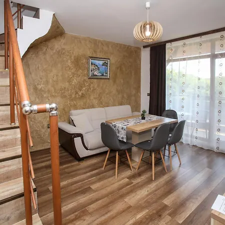 Complex Nestinarka Apartament *