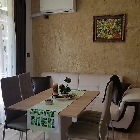 Apartament Complex Nestinarka Țarevo