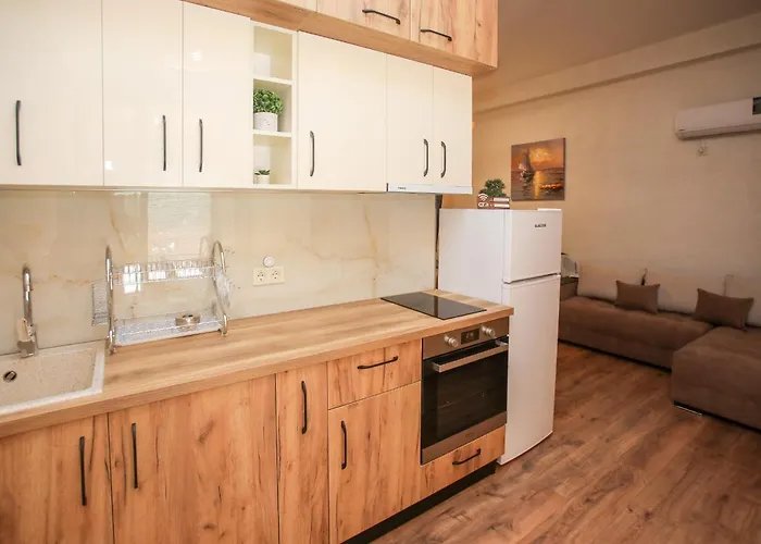 Complex Nestinarka * 茨雷沃