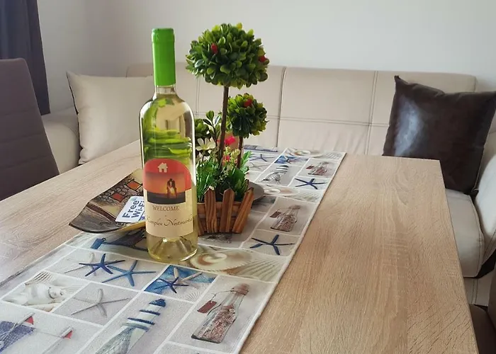 Complex Nestinarka *