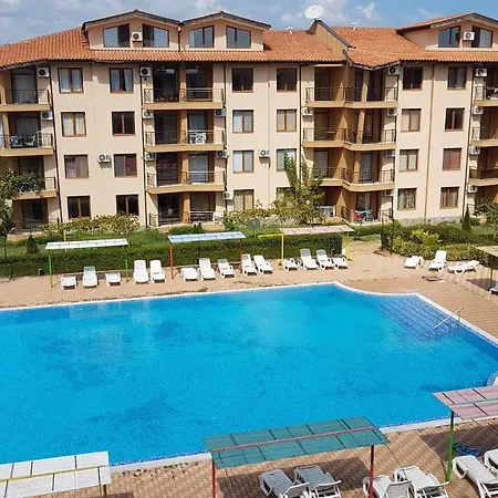 Complex Nestinarka Tsarevo