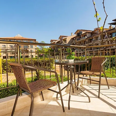 Appartamento Complex Nestinarka