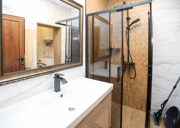 Complex Nestinarka アパート