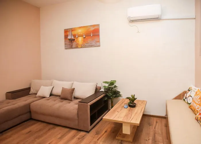 Complex Nestinarka アパート ツァレヴォ