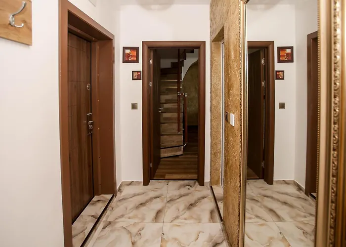 Complex Nestinarka アパート