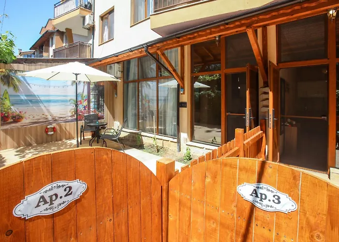 アパート Complex Nestinarka *